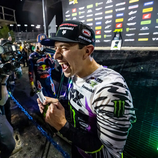 Seth Hammaker screaming in excitement